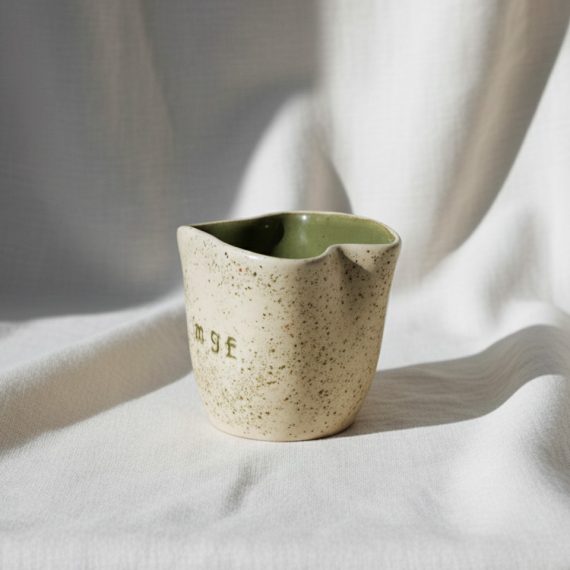 Taza Blanca y Verde MGF