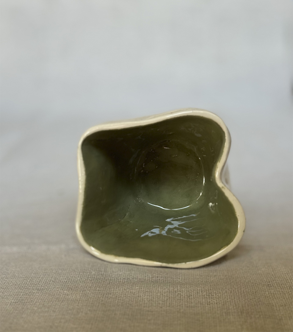 Taza Blanca y Verde MGF - Imagen 4