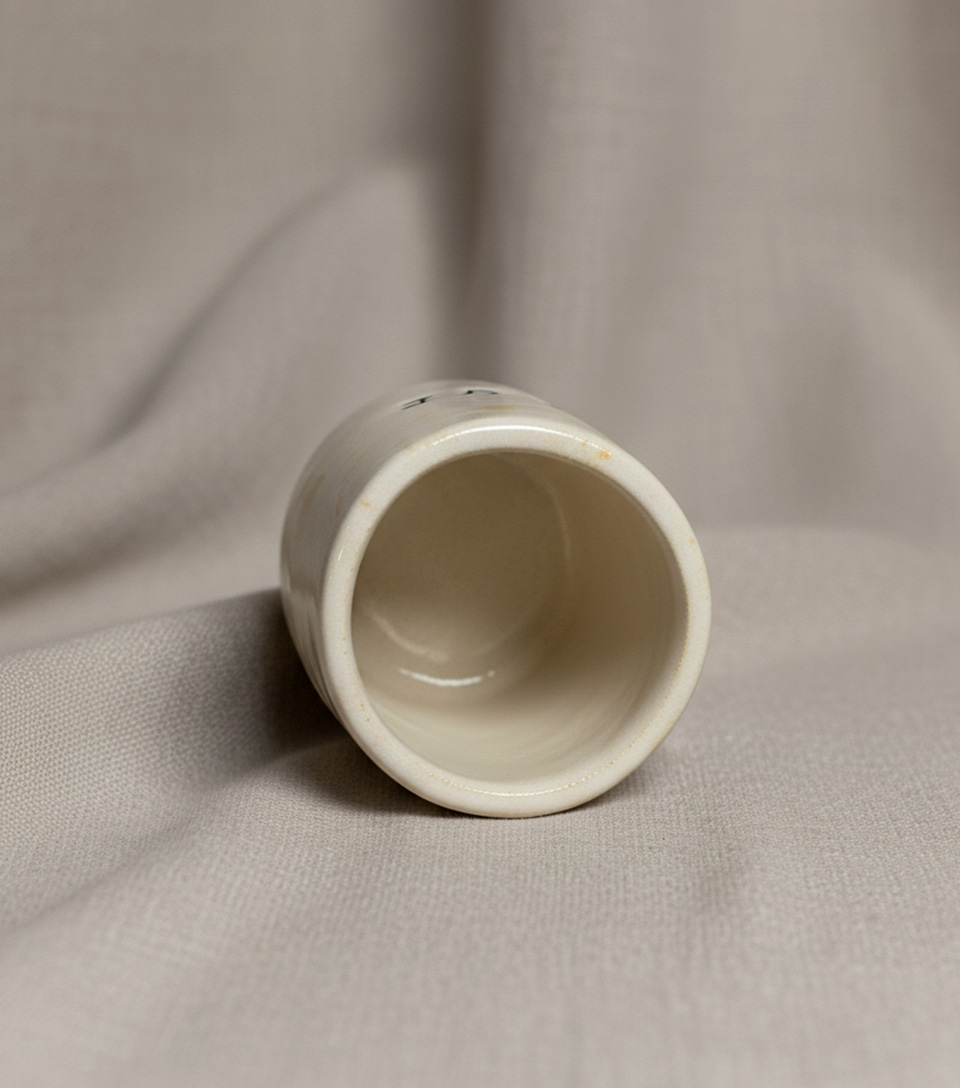 Taza Blanca y Beige 200ml - Imagen 3